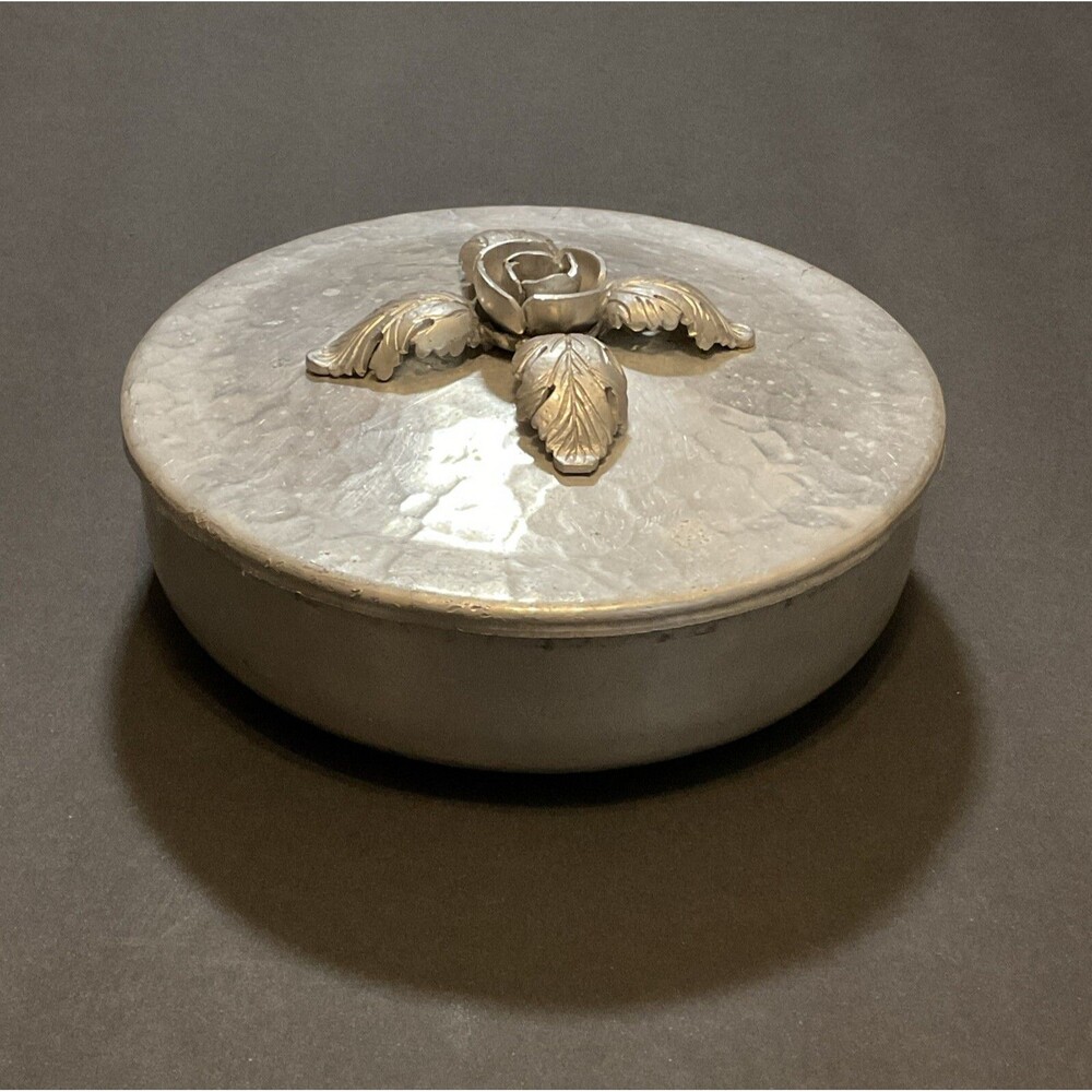 Continental Hand Wrought Aluminum Serving Dish W/Rosebud Lid VTG #506